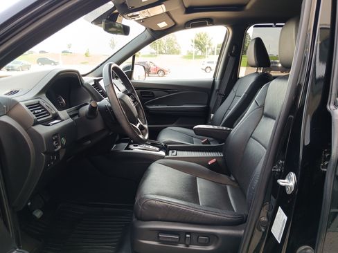 Used 2023 Honda Passport Elite image 8