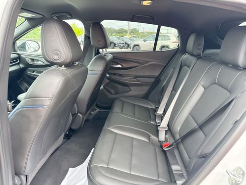 Used 2025 Buick Envista Sport Touring FWD image 23