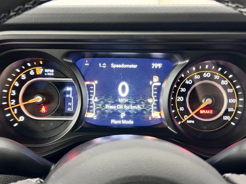 New 2025 Jeep Gladiator Sport image 26