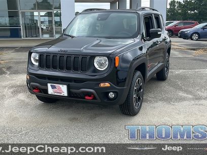 New 2023 Jeep Renegade Trailhawk