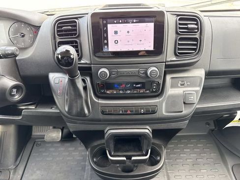 Used 2025 RAM ProMaster 3500 w/ Convenience Group FWD image 27