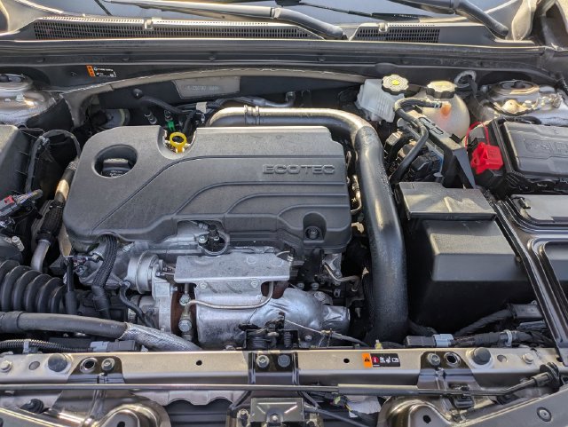 Used 2025 Chevrolet Malibu LT FWD image 12