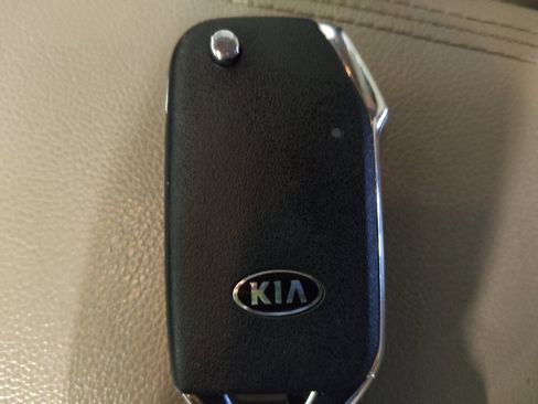 Used 2022 Kia Sportage LX FWD image 32