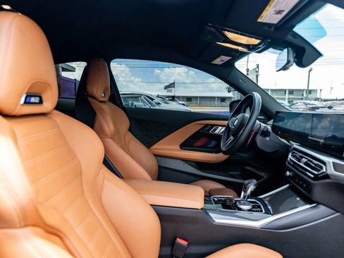 Used 2023 BMW M2 w/ Lighting Package RWD image 42