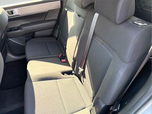 Used 2024 Hyundai Santa Fe SE FWD image 32