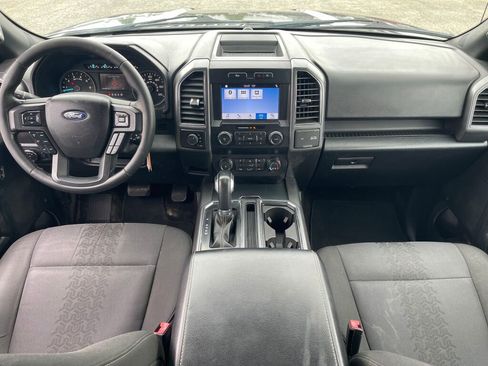 Used 2019 Ford F150 XLT w/ Equipment Group 302A Luxury AWD/4WD image 28