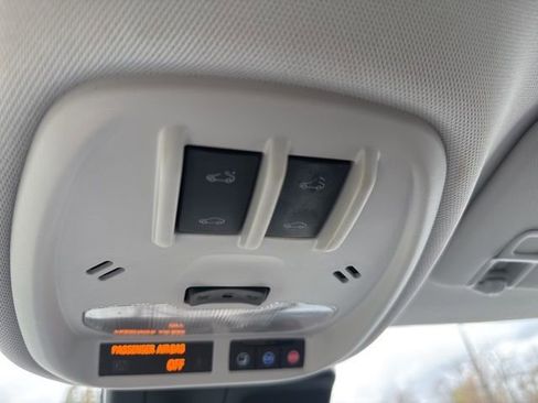 Used 2024 Chevrolet Trax ACTIV w/ Sunroof Package FWD image 65