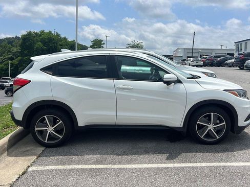 Used 2022 Honda HR-V EX image 5