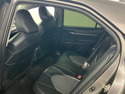 Certified 2020 Toyota Camry SE w/ Carpet Mat Package FWD image 10