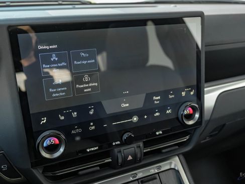 Used 2025 Lexus GX 550 550 Luxury+ HUD Traffic Jam As w/ Accessory Package (2T) image 78