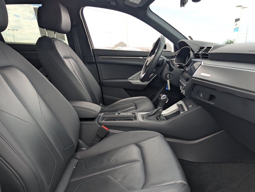 Used 2025 Audi Q3 2.0T Premium AWD/4WD image 35
