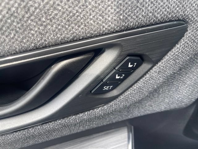 New 2026 Subaru Outback Limited AWD/4WD image 14