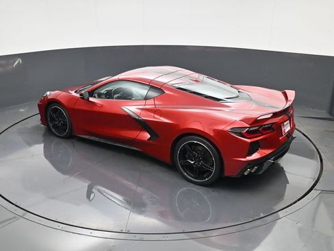 Used 2021 Chevrolet Corvette Stingray Premium Cpe w/ Z51 Performance Package image 26