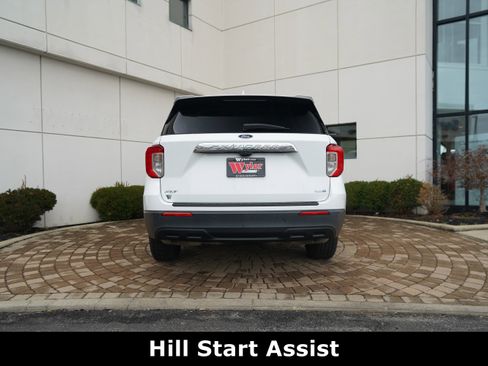 Used 2020 Ford Explorer XLT AWD/4WD image 20
