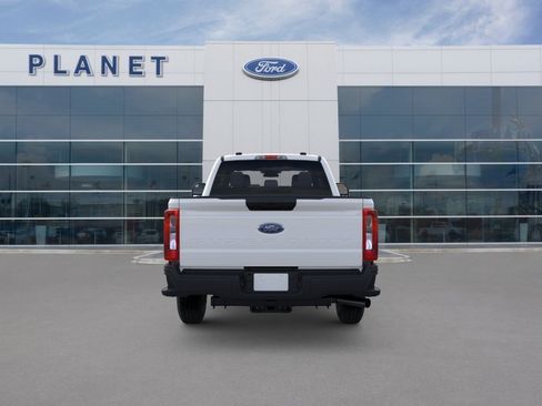 New 2026 Ford F250 XL w/ FX4 Off-Road Package AWD/4WD image 6