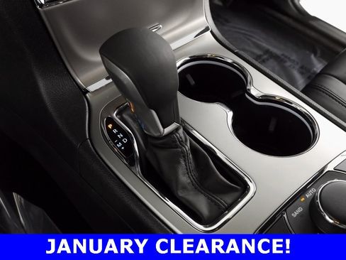 Used 2019 Jeep Grand Cherokee Limited w/ Trailer Tow Group IV image 29