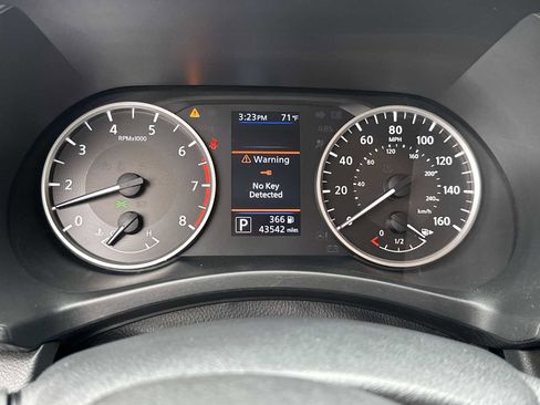 Used 2024 Nissan Sentra S image 15