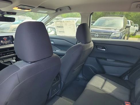 New 2026 Nissan Rogue SV w/ Cold Weather Package FWD image 24