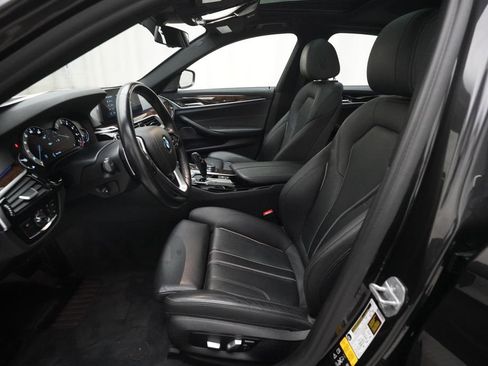 Used 2017 BMW 530i xDrive AWD/4WD image 7