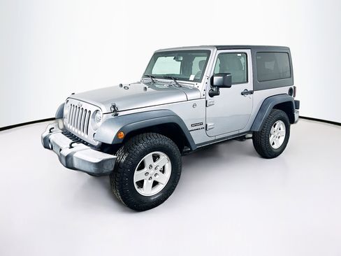 Used 2016 Jeep Wrangler Sport w/ Quick Order Package 24S AWD/4WD image 3