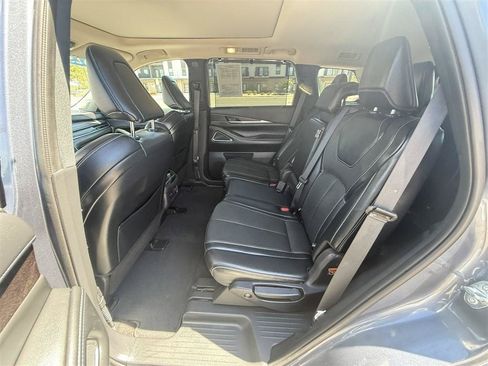 Used 2023 INFINITI QX60 Sensory w/ Cargo Package AWD/4WD image 27