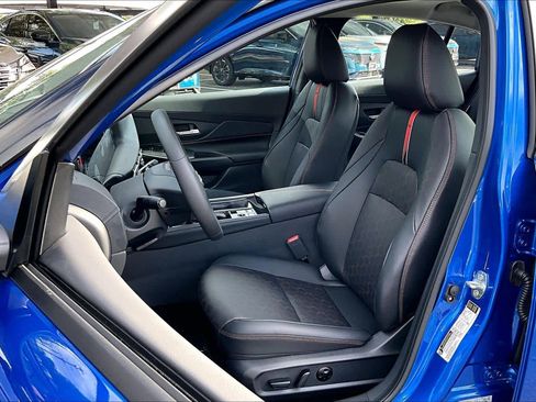 New 2026 Nissan Sentra SR FWD image 9