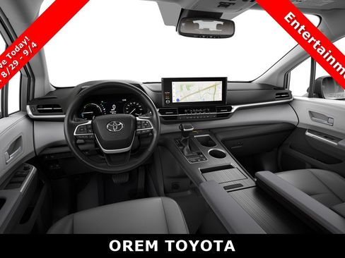 New 2026 Toyota Sienna XLE FWD image 19