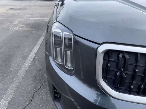 Used 2023 Kia Telluride LX image 16