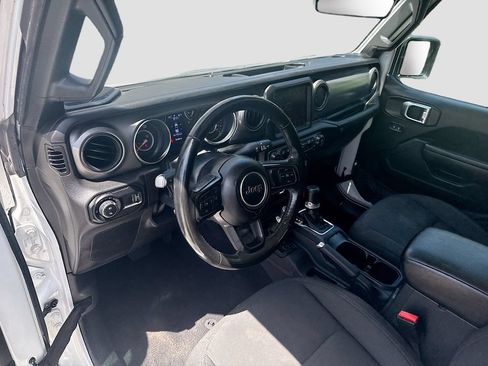 Used 2023 Jeep Gladiator Sport AWD/4WD image 10