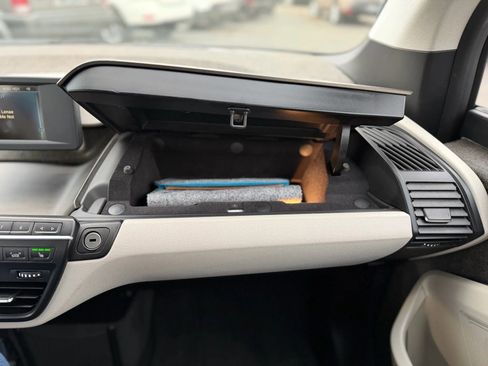 Used 2014 BMW i3 w/ Range Extender image 28