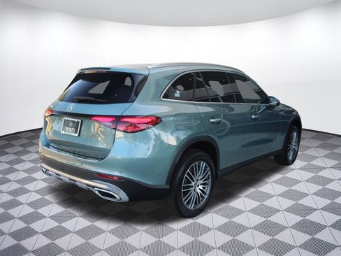 Used 2026 Mercedes-Benz GLC 300 image 9