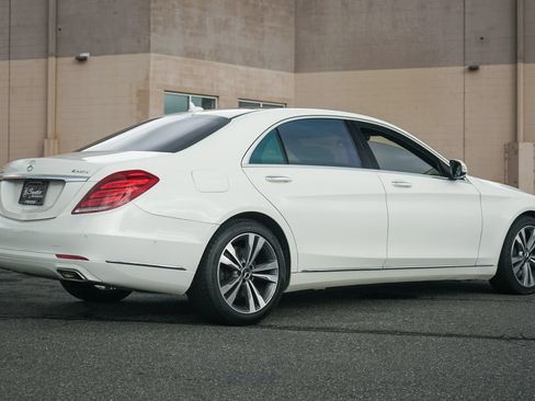 Used 2015 Mercedes-Benz S 550 4MATIC Sedan image 4