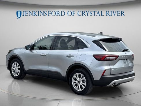 Certified 2024 Ford Escape Active FWD image 9
