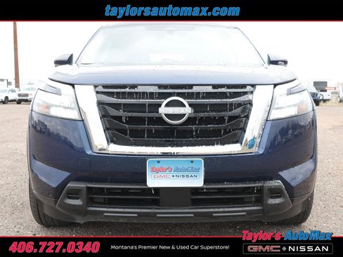 Used 2024 Nissan Pathfinder SV image 40