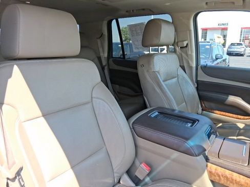 Used 2015 Chevrolet Tahoe LTZ AWD/4WD image 12