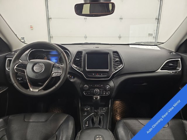 Used 2021 Jeep Cherokee Latitude Lux w/ Comfort/Convenience Group AWD/4WD image 13