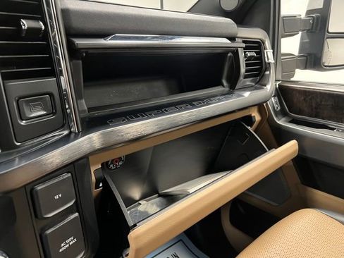 Used 2025 Ford F350 Lariat w/ Lariat Ultimate Package image 45