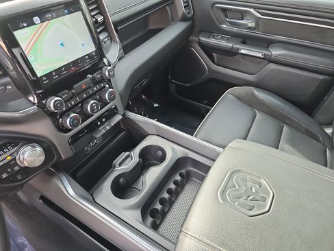 Used 2024 RAM 1500 Laramie image 27