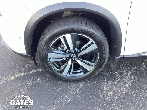 Used 2023 Nissan Rogue SL w/ SL Premium Package FWD image 31