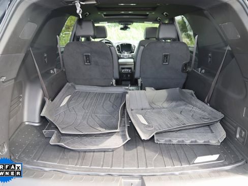 Used 2023 Chevrolet Traverse RS w/ LPO, Floor Liner Package image 66