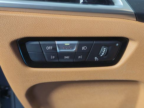 Used 2026 BMW 430i Coupe w/ M Sport Package image 27