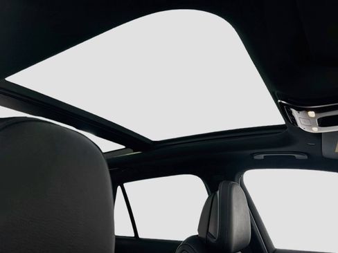 Certified 2026 Mercedes-Benz GLC 300 image 17
