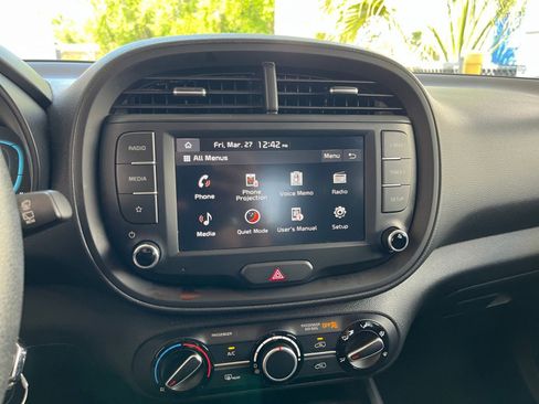 Used 2025 Kia Soul LX w/ LX Technology Package image 20