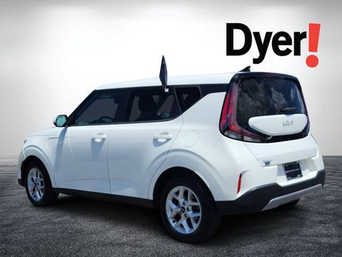 Certified 2024 Kia Soul LX w/ Option Group 015 FWD image 7