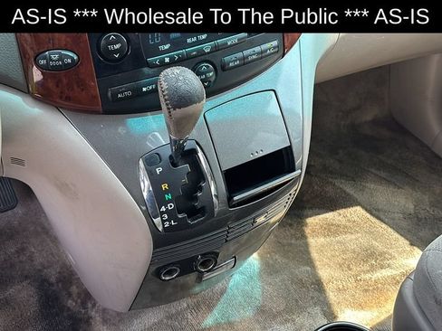 Used 2005 Toyota Sienna XLE FWD image 20