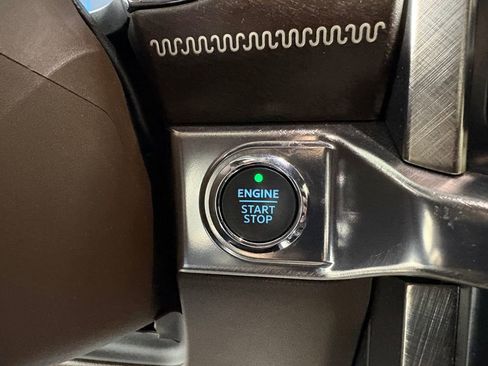 Certified 2022 Ford F150 King Ranch w/ Equipment Group 601A High image 23