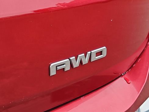 Used 2018 GMC Terrain Denali w/ Advanced Safety Package image 33