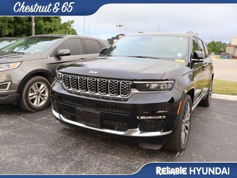 Used 2024 Jeep Grand Cherokee L Summit AWD/4WD image 9