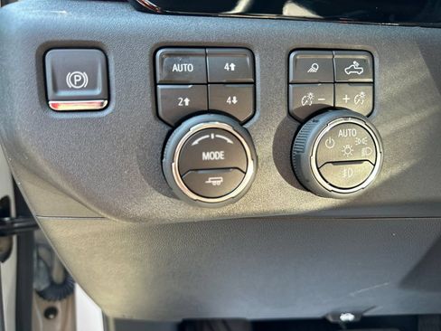 Used 2026 Chevrolet Silverado 1500 RST w/ RST All Star Premium Package AWD/4WD image 17