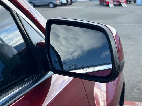 Used 2016 GMC Terrain SLE image 13